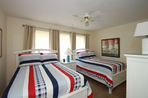 53011 Lakeshore Dr. - image 8