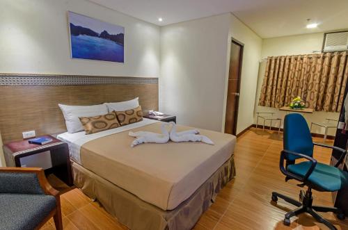 Deluxe Single Room room in Fersal Hotel Puerto Princesa