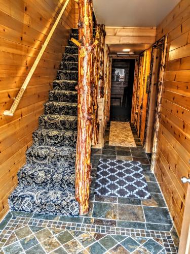 Three-Bedroom Specialty Townhouse Unit #36 by Snow Summit Townhouses Bus Lic #23581 - image 5