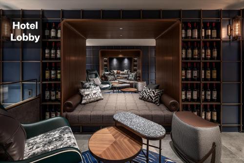 Pub/Lounge, The Millennials Fukuoka near Fukuoka Asian Művészeti Múzeum