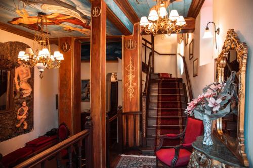 Фойє, Ilion Hotel in Нафпліон