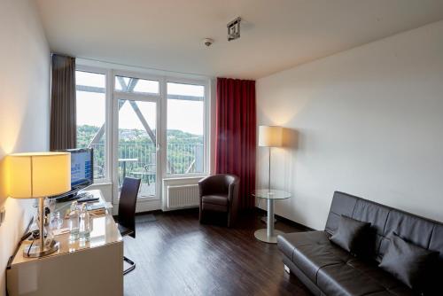 Hotel Oversum Winterberg Ski- und Vital Resort - image 2