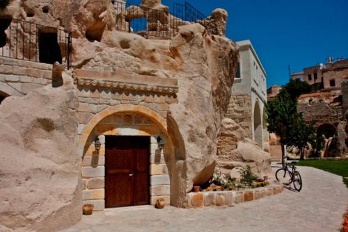 Dreams Cave Hotel - image 13