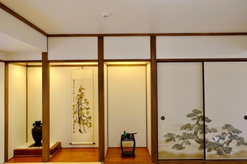 Tsurui Goshonishi