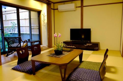 Holiday Home image 10