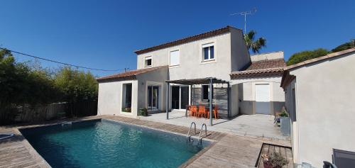 Chambre à Bouzigues dans villa individuelle - Chambre d'hôtes - Bouzigues