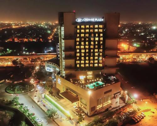 Crowne Plaza New Delhi Rohini, an IHG Hotel