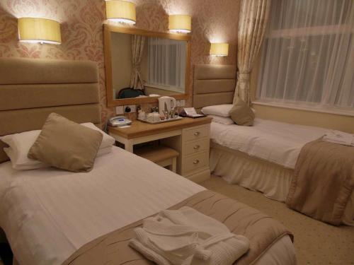 Bedford Hotel - image 13