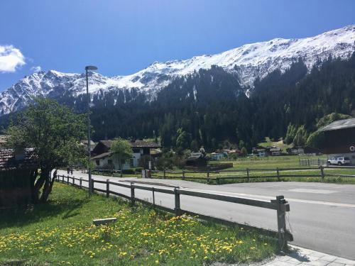 Ferienwohnung Uf Z`Enisch in Klosters-Serneus