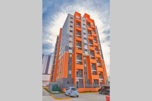 MONTERREY LIVING Centro T5