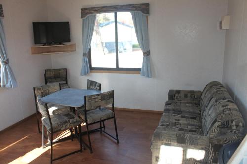 Rosella Villa