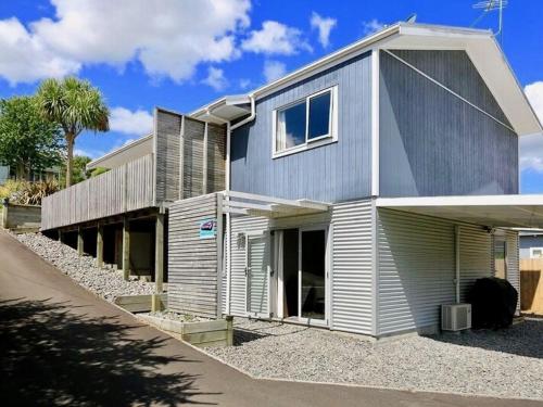 . Harakeke House Downstairs - Ohakune Unit