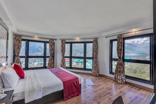 Club Mahindra Snow Peaks Manali in Dhungiri Falu