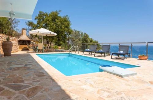  Koroni Villa Sleeps 7 Pool Air Con WiFi, Pension in Skinária