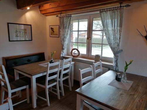 Restoran, Boddenhus auf Rügen - Ferienwohnungen und Pension (Boddenhus auf Rugen - Ferienwohnungen und Pension) in Rappin