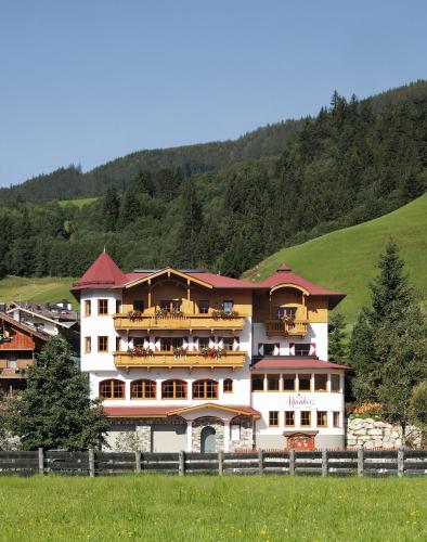 Alpenherz Hotel Garni - Gerlos