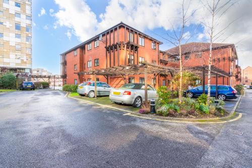 Xclusive Living Stay in City Centre Kings Court - image 8