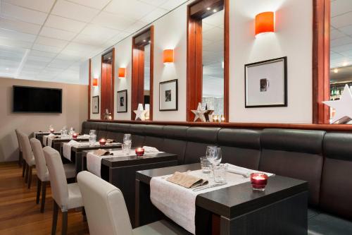 Ramada Encore by Wyndham Geneva - main image