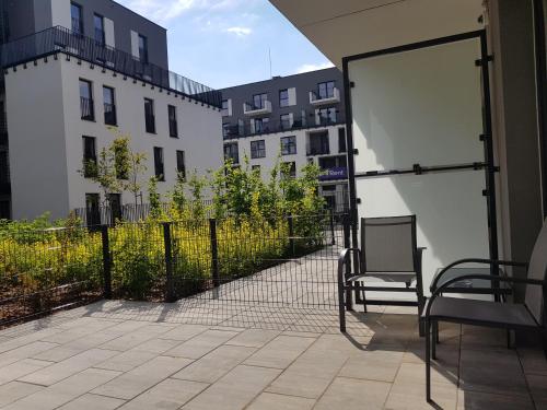 GATE OF CITY CENTRE Apartment by PinPoint