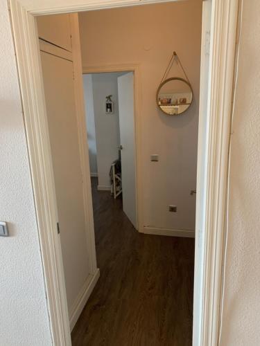 Apartamento primera línea de playa (Apartamento primera linea de playa) in 알보라야