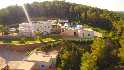 Beautiful 5 Star Villa with Private Pool, Ibiza Villa 1019 gîte à louer Cala de Portinatx