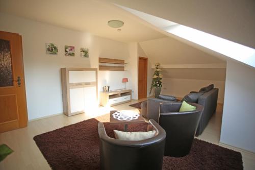 Ferienwohnung Ramstein 9.2km von Oberstaufenbach entfernt