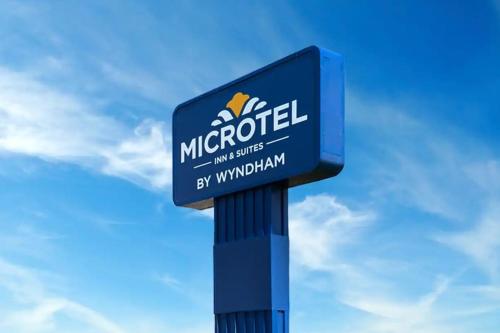 Microtel Inn & Suites by Wyndham Gambrills - image 2