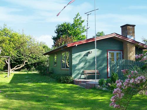 . Two-Bedroom Holiday home in Augustenborg 1