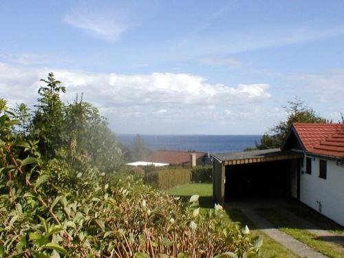 Two-Bedroom Holiday home in Augustenborg 1