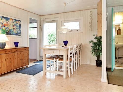 Three-Bedroom Holiday home in Karrebæksminde 1