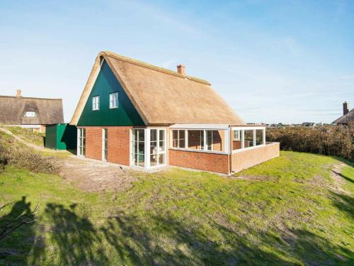 B&B Fanø Vesterhavsbad - 4 person holiday home in Fan - Bed and Breakfast Fanø Vesterhavsbad