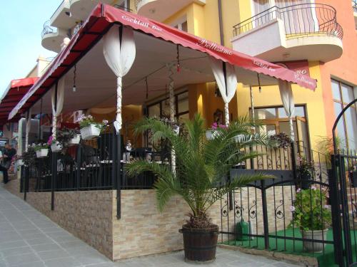 Hotel Bellisimo - image 7