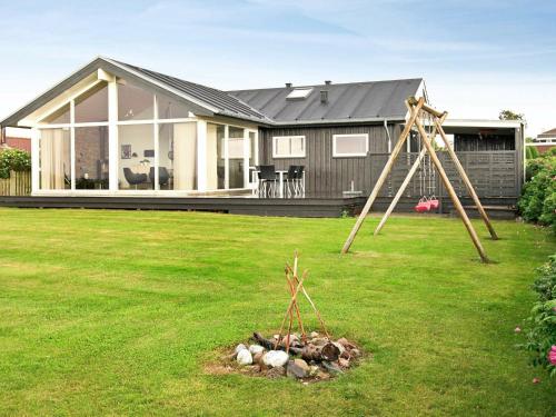 Four-Bedroom Holiday home in Bogense 2 in Skåstrup