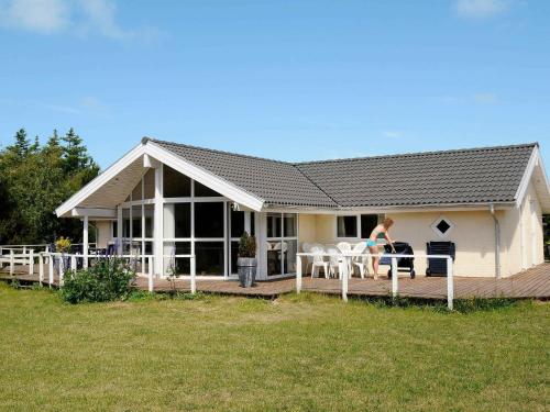 10 person holiday home in Ringk bing