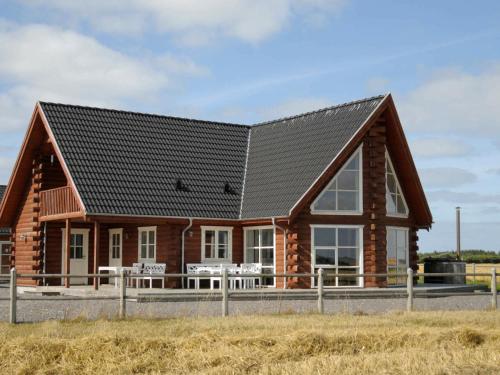  Four-Bedroom Holiday home in Harboøre 8 in Harboør