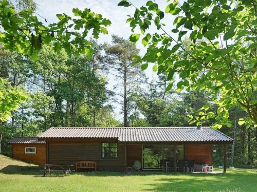 Three-Bedroom Holiday home in Rønne 4