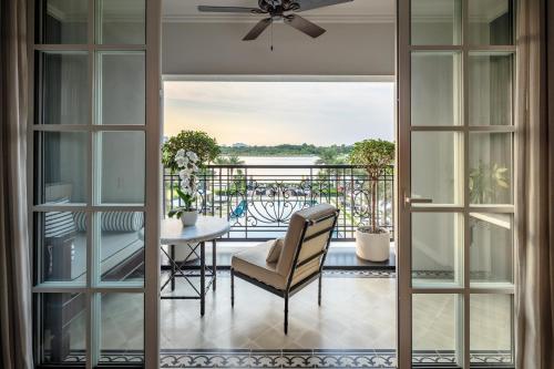 room detail thumbnail 1