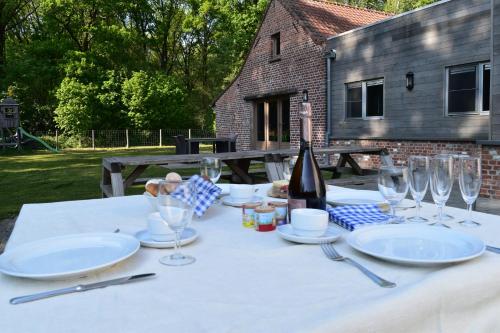 Jachthuis Au Bois Du Gheer in Comines-Warneton