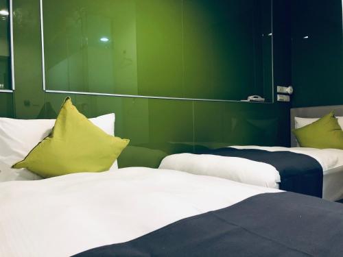 Twin room, without windows