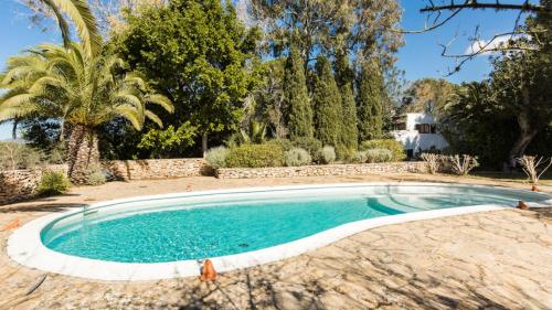 Beautiful 6 Bedroom Villa with Tennis Court Ibiza Villa 1031 - image 4