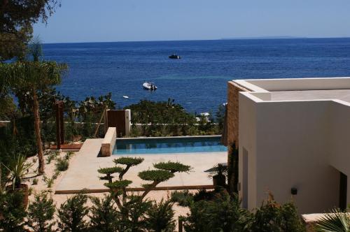 Exclusive 5 Bedroom Villa with Private Pool, Ibiza Villa 1035 gîte à louer Playa S'Argamassa