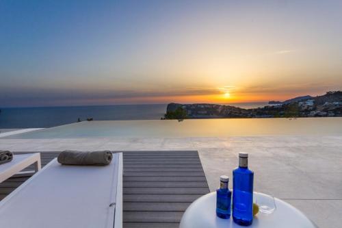 Luxury 6 Bedroom Villa with Superb Sea Views Mallorca Villa 1014 - image 2
