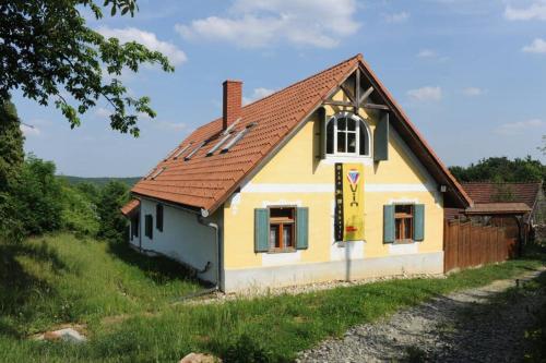 Viesnīcas āriene, Stilvolles Landhaus im Dreiländereck (Stilvolles Landhaus im Dreilandereck) in Felsőszölnök