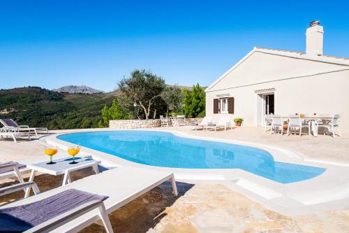 Villa Socrates gîte à louer Sinies