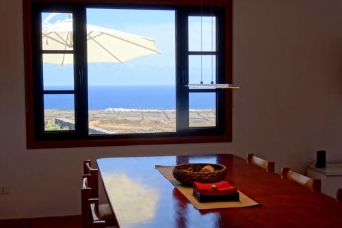 Fasiliti, Casa MARE in Guatiza