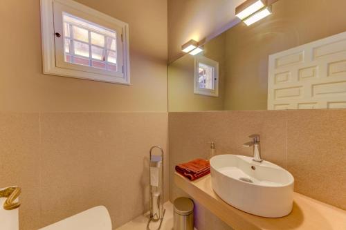Villa with Private Pool image 2