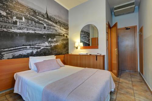 Astor Hotel, Turin (photo 9)