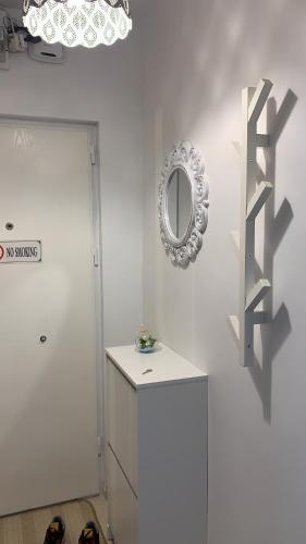 Modern place to Stay-self check-in nonstop 24h-wifi in Lugoj