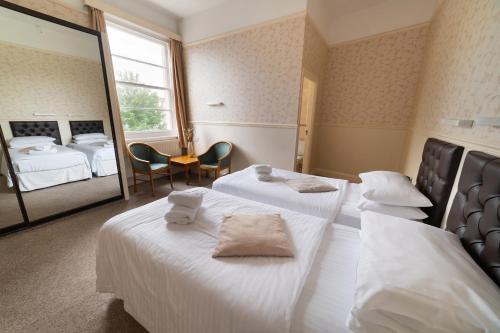 Devonshire Hotel - image 6