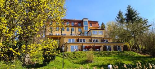 Strandhotel Vier Jahreszeiten Buckow